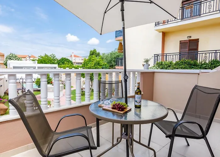 Aparthotel Alexa's Sunny Days 4*