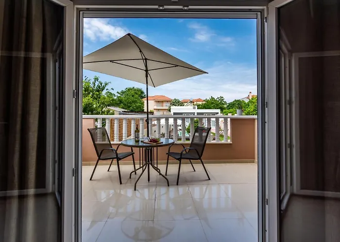 Aparthotel Alexa's Sunny Days 4*