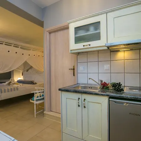 Alexa's Sunny Days Aparthotel 4*