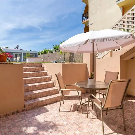 Alexa's Sunny Days Aparthotel 4*