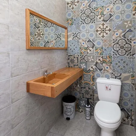 Alexa's Sunny Days Aparthotel 4*