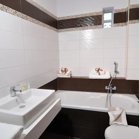 Aparthotel Alexa's Sunny Days 4*