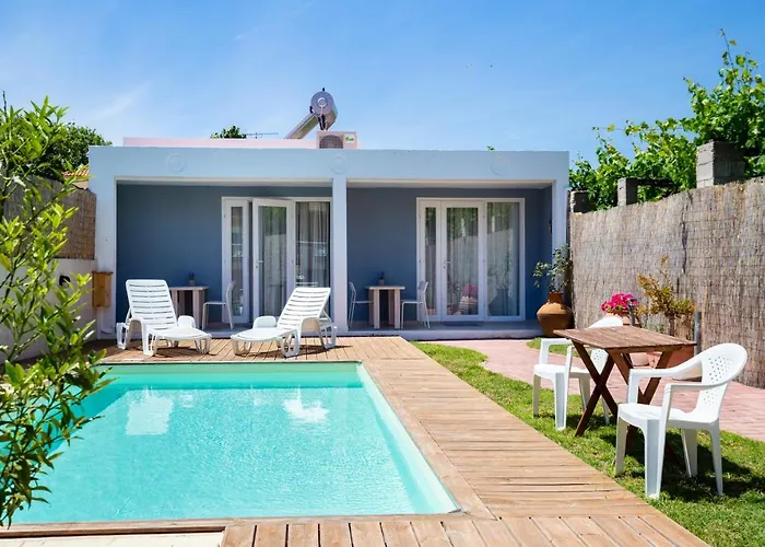 Ξενοδοχείο με διαμερίσματα Alexa's Sunny Days Λιμενάρια