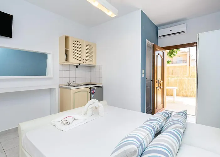 Ξενοδοχείο με διαμερίσματα Alexa's Sunny Days