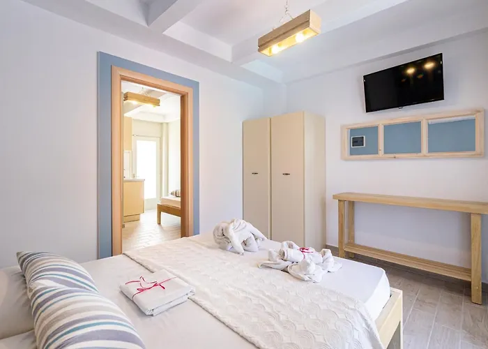 Ξενοδοχείο με διαμερίσματα Alexa's Sunny Days 4*