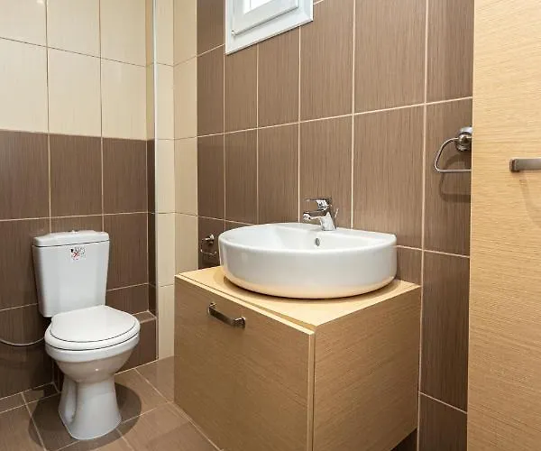 Alexa's Sunny Days Λιμενάρια