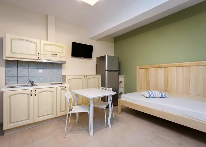 Ξενοδοχείο με διαμερίσματα Alexa's Sunny Days Λιμενάρια